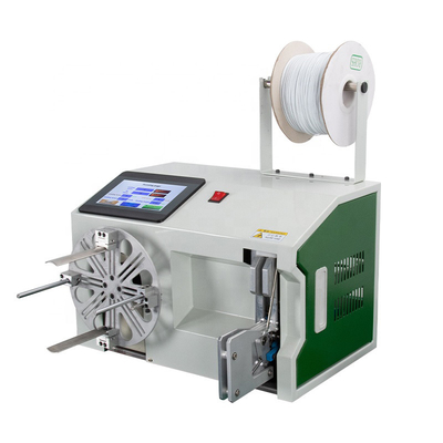 Máquina semiautomática de enrolar cabos de 30 metros de comprimento
