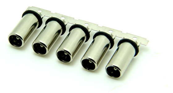 5.5*2.5 Forquilho de regulação com anel de borracha, conector de corrente contínua, conector de corrente contínua sem soldagem