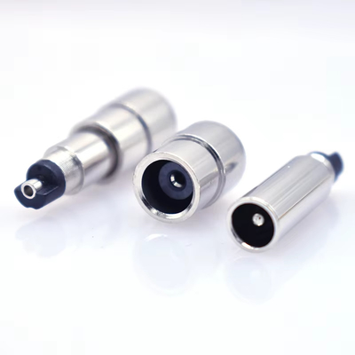 Plug DC e Jack Adaptador para Carregamento e Conector