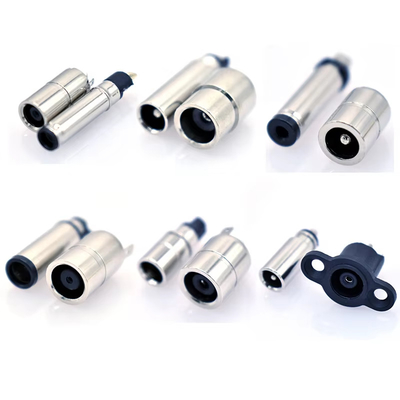 Plug DC e Jack Adaptador para Carregamento e Conector