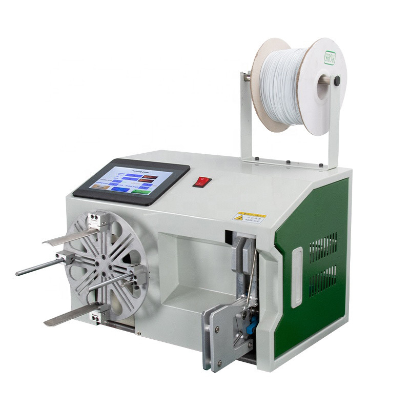 Máquina semiautomática de enrolar cabos de 30 metros de comprimento