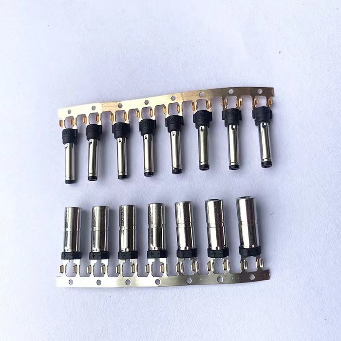 Conector DC 3.5-3.8 Forquilha de ajuste 3.5 1.35 Plug DC sem ranhuras Plug Jack DC